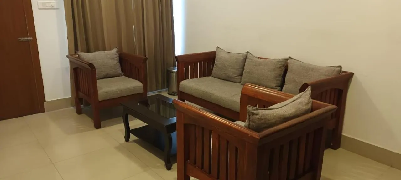 Pratheeksha International Hotel Mattul
